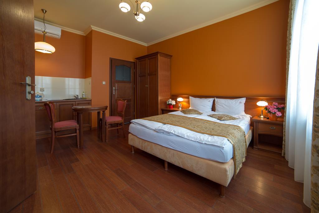 Rynek 16 Aparthotel Sandomierz Eksteriør bilde