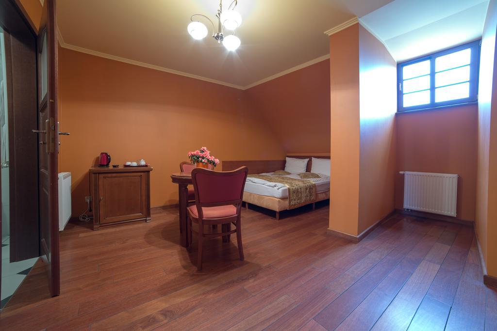 Rynek 16 Aparthotel Sandomierz Eksteriør bilde